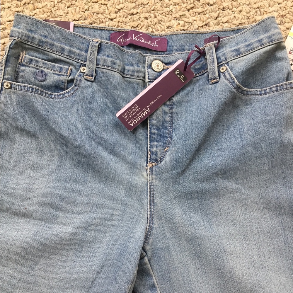 NWT Gloria Vanderbilt Jeans Size 4 Petite Straight